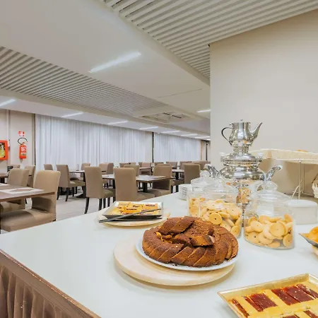 Delfino Venezia Местре