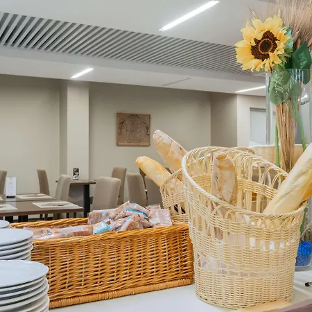 Delfino Venezia 4* Местре