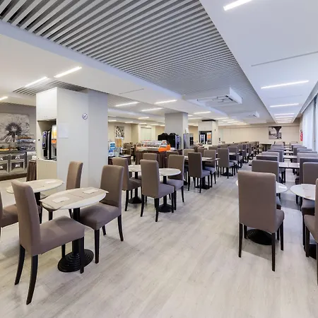 Delfino Venezia Отель Местре