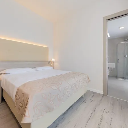 Delfino Venezia Отель