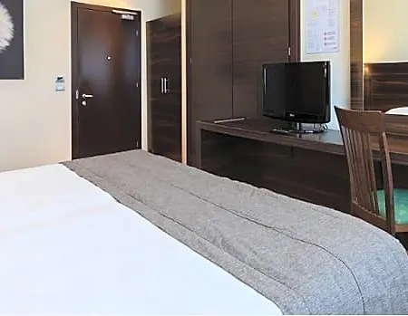 Delfino Venezia 4* Μέστρε