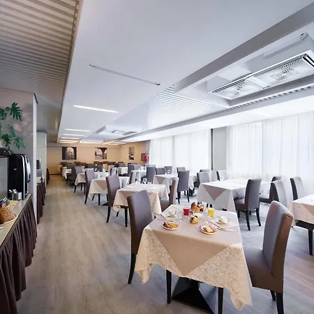 Delfino Venezia 4* Μέστρε